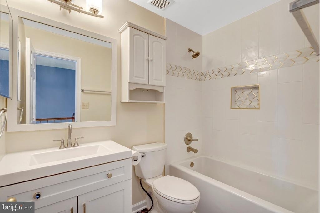 14716 Grobie Pond Lane - Photo 22