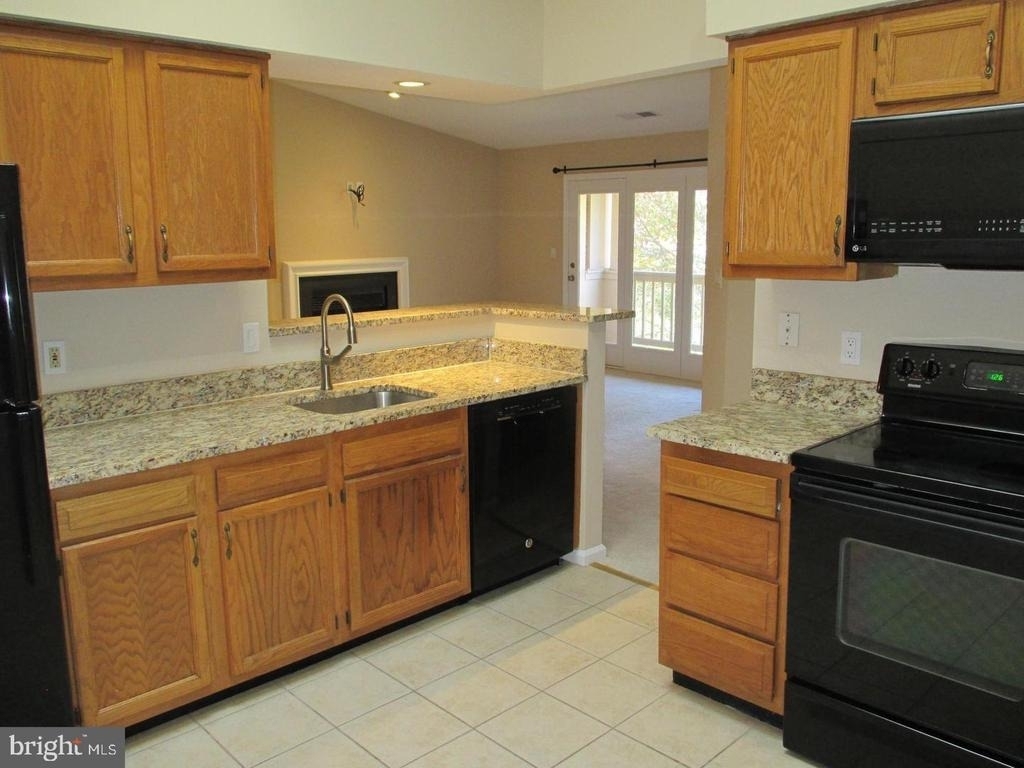 7502 Ashby Lane - Photo 2