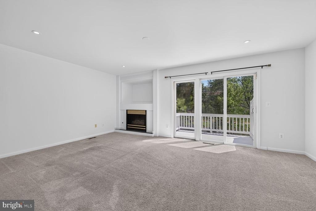 12054 Edgemere Circle - Photo 8