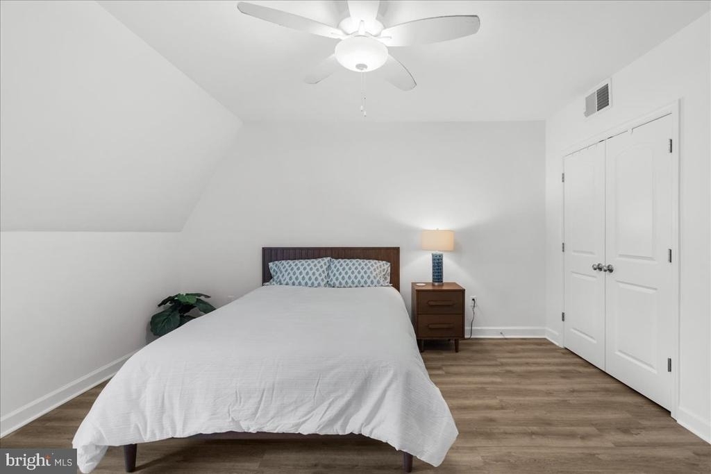 380 Broadview Avenue - Photo 12