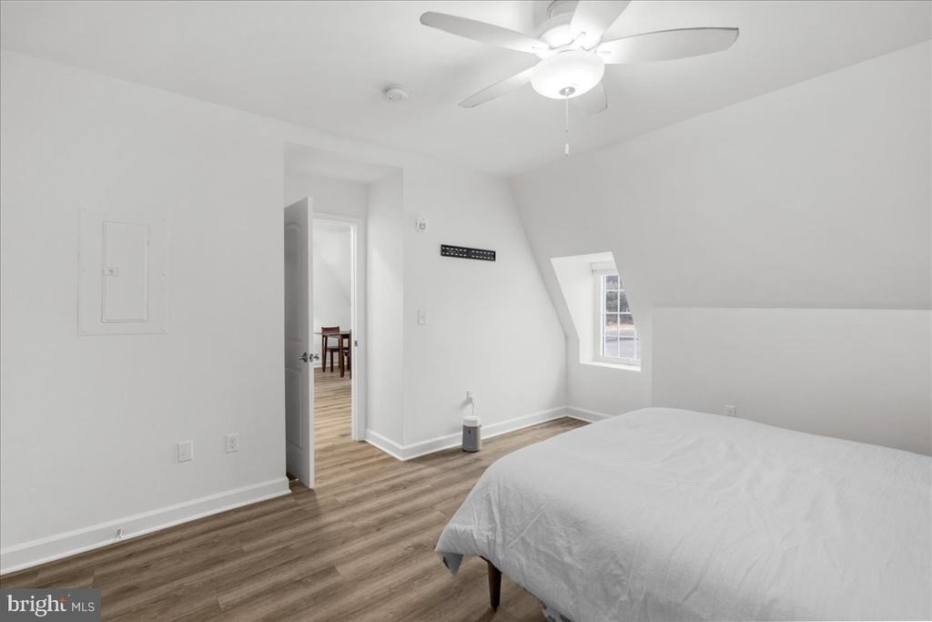 380 Broadview Avenue - Photo 13