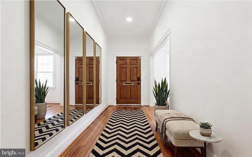 406 Payne Street N - Photo 1