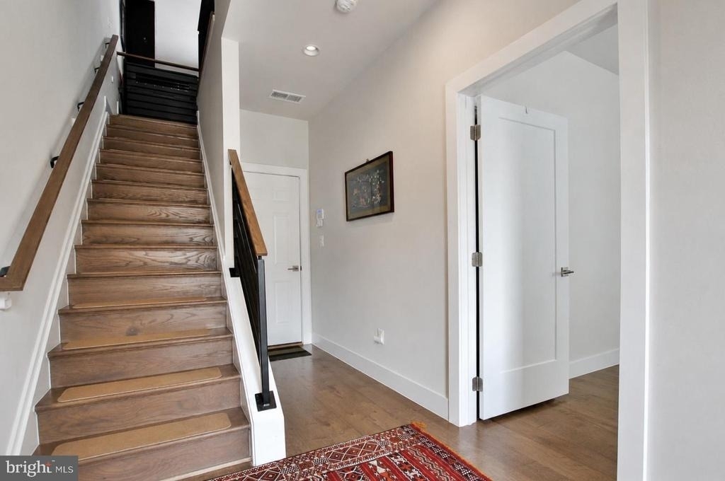 2815 Eisenhower Avenue - Photo 1