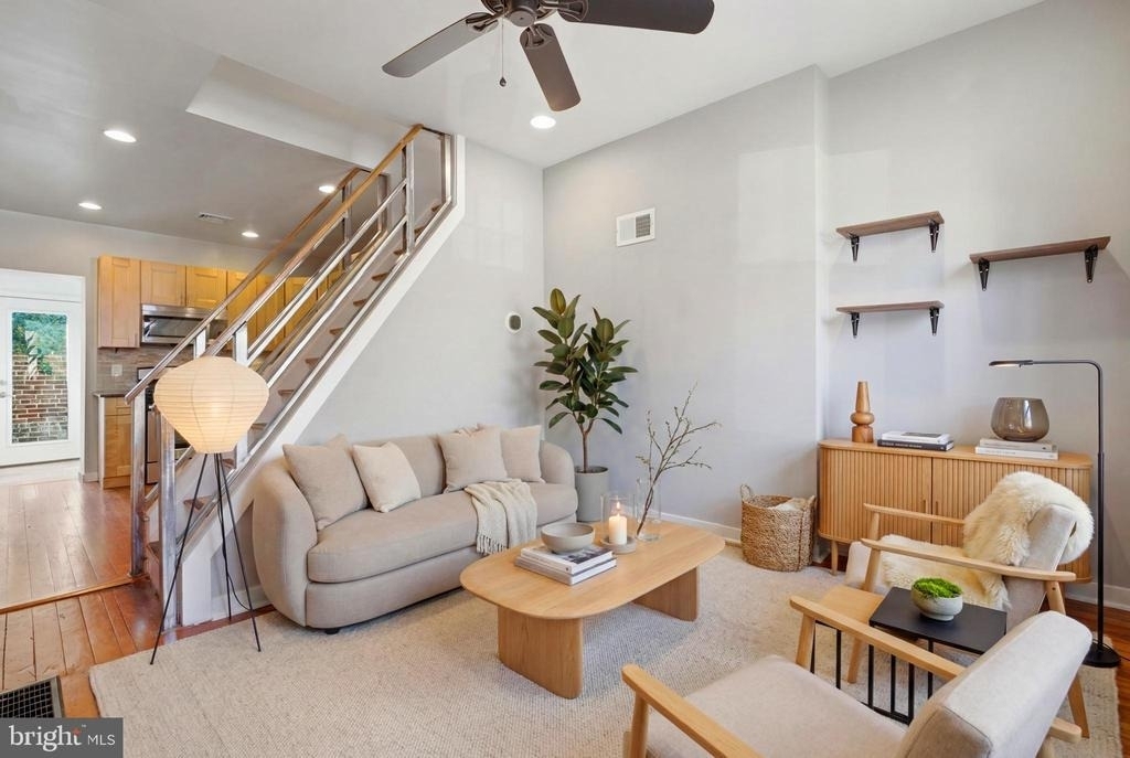 2663 Martha Street - Photo 2