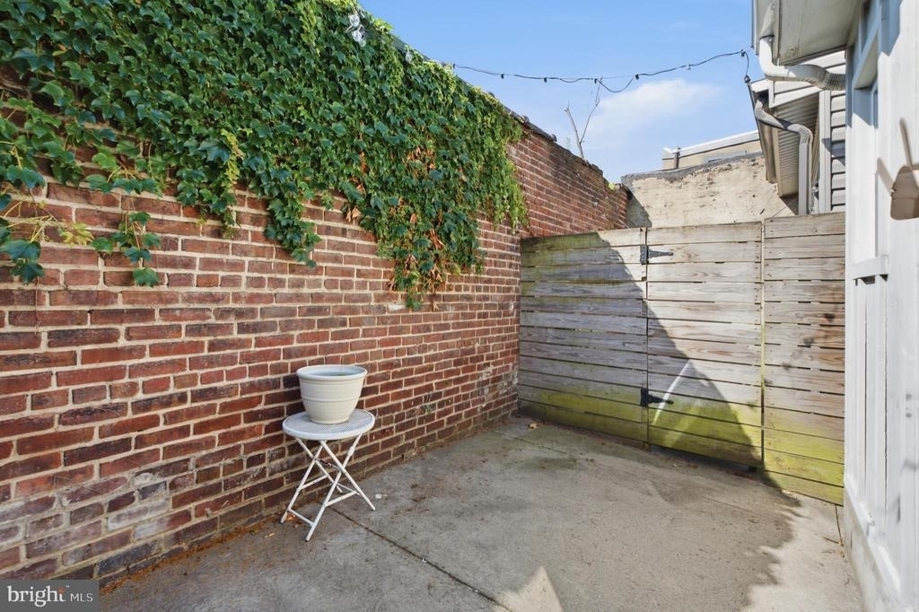 2663 Martha Street - Photo 12