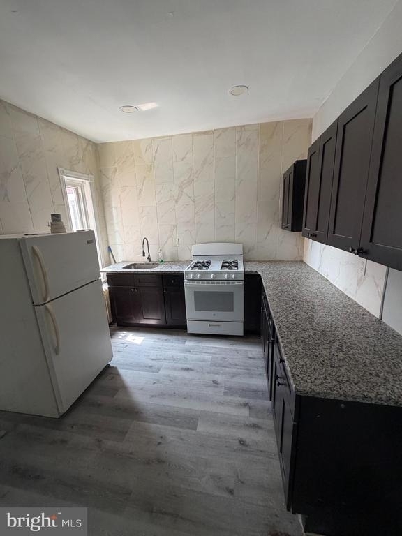 2104 S 65th St #2 - Photo 4