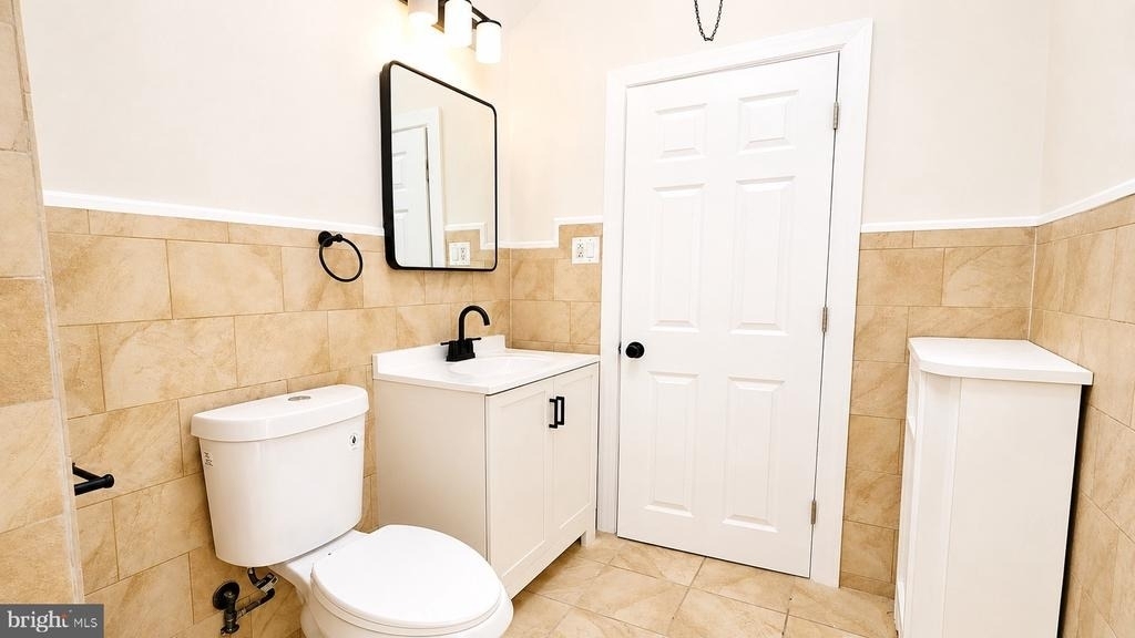 162 W Godfrey Avenue - Photo 8