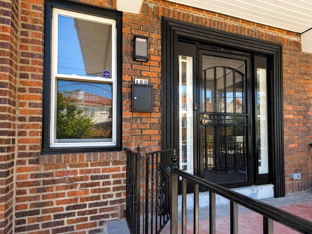 162 W Godfrey Avenue - Photo 1
