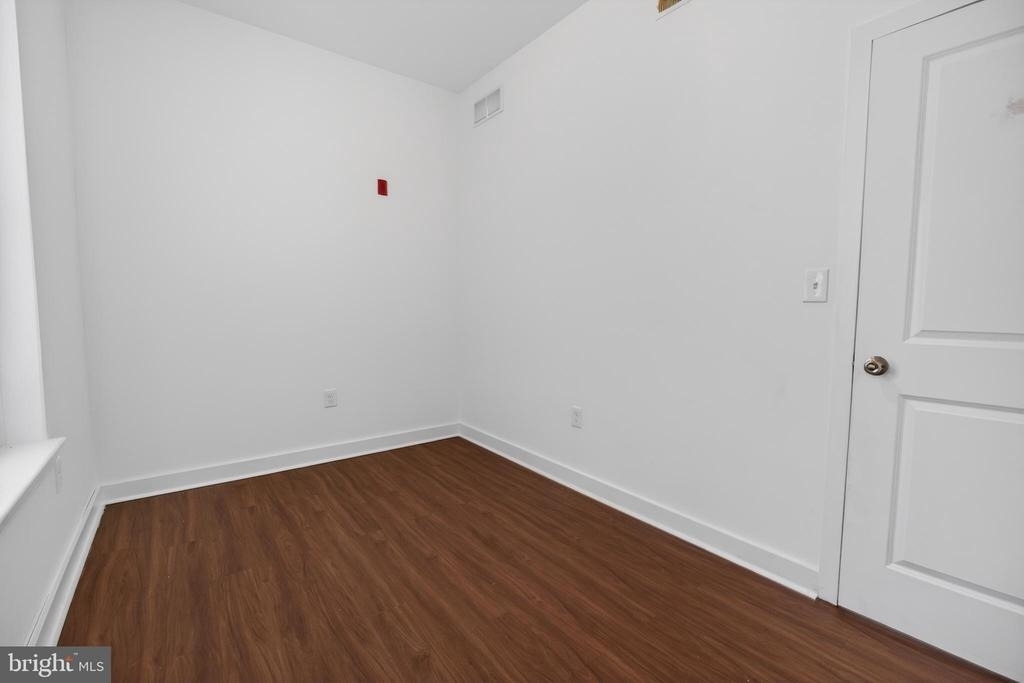 6028 Market Street - Photo 11