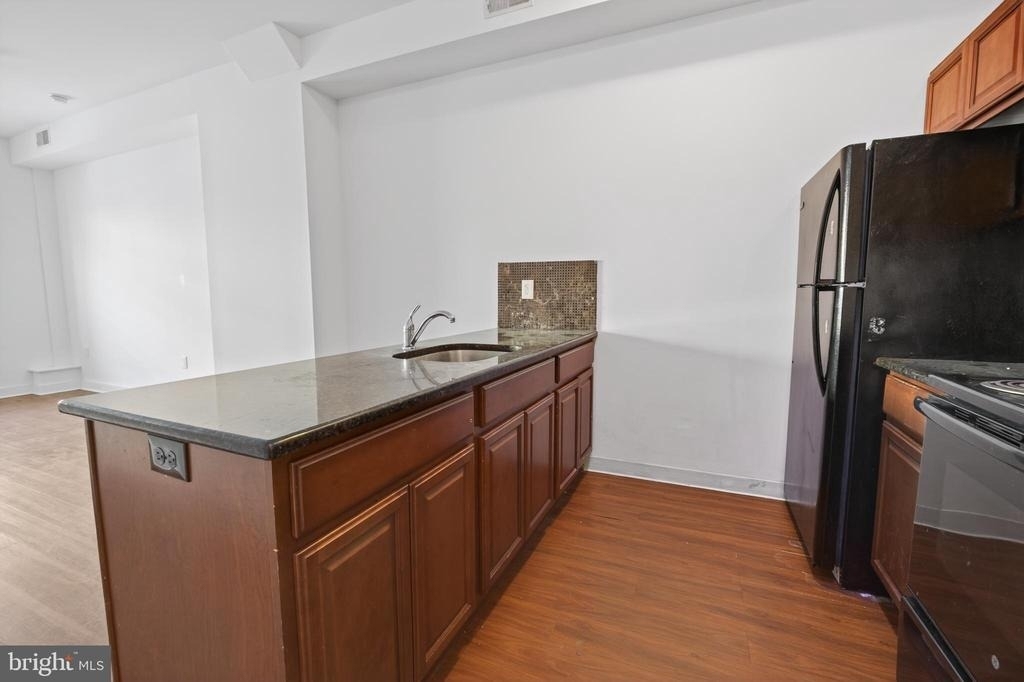 6028 Market Street - Photo 3