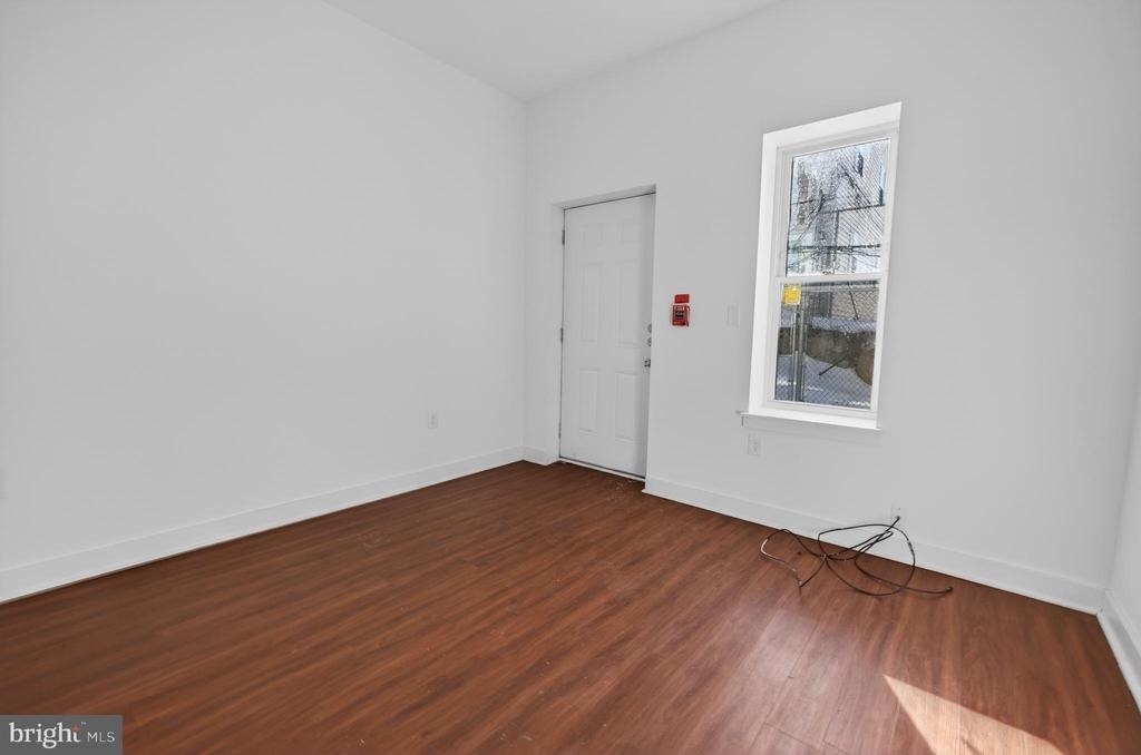 6028 Market Street - Photo 5