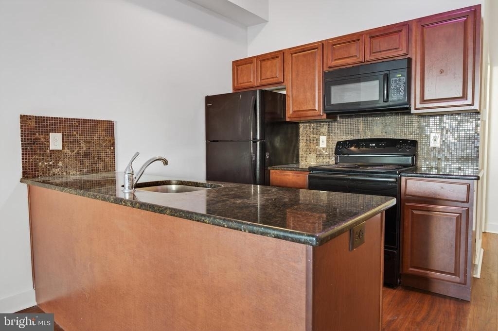 6028 Market Street - Photo 1