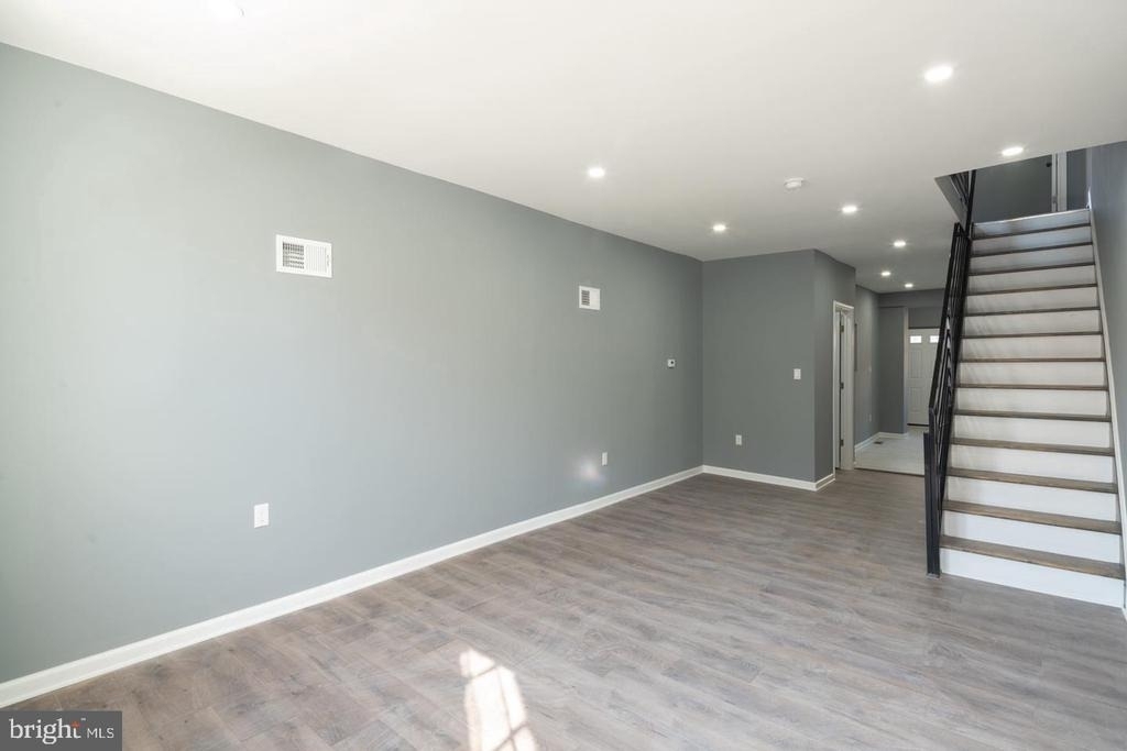 3060 Salmon Street - Photo 1