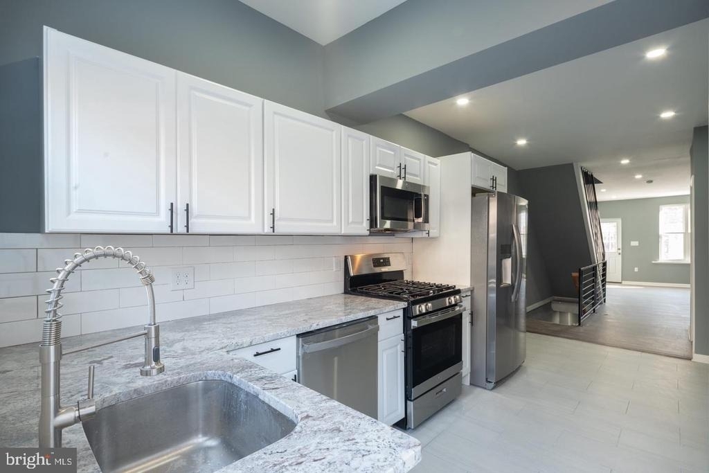 3060 Salmon Street - Photo 8
