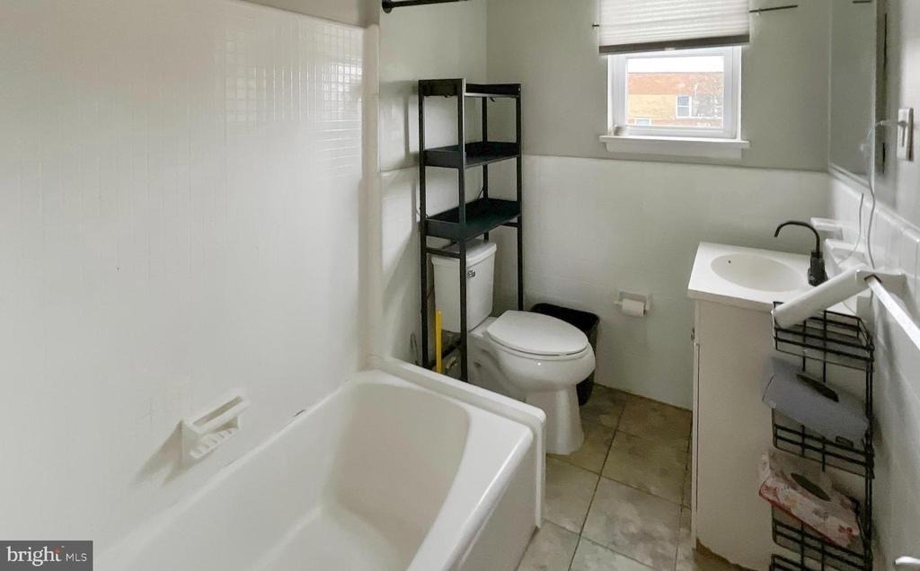 1409 N 76th Street - Photo 9