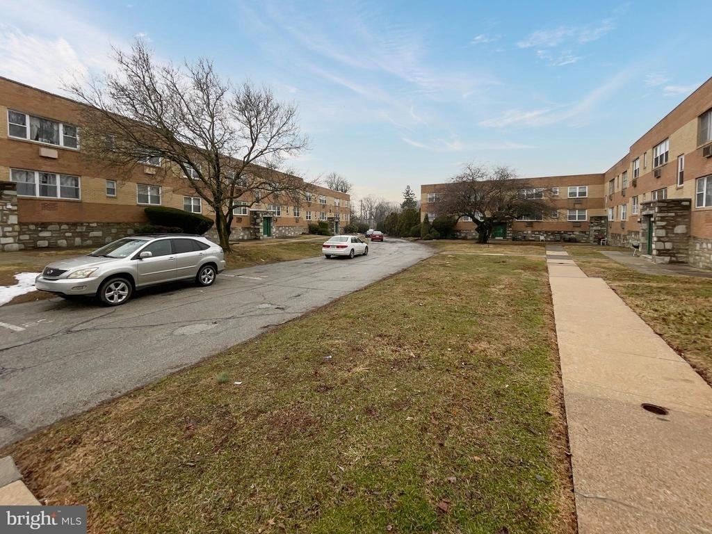 1409 N 76th Street - Photo 19