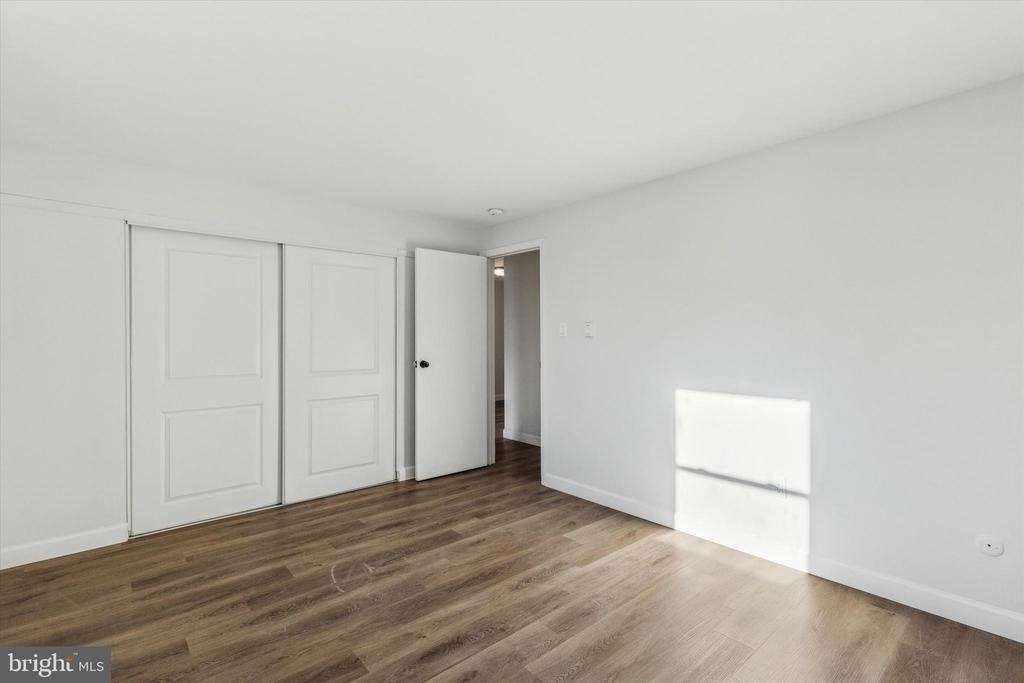 329 Buttonwood Street - Photo 9