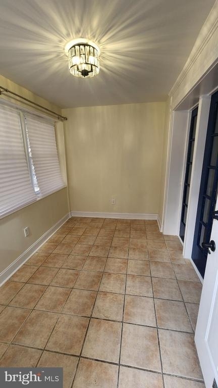 211 Wright Avenue - Photo 2