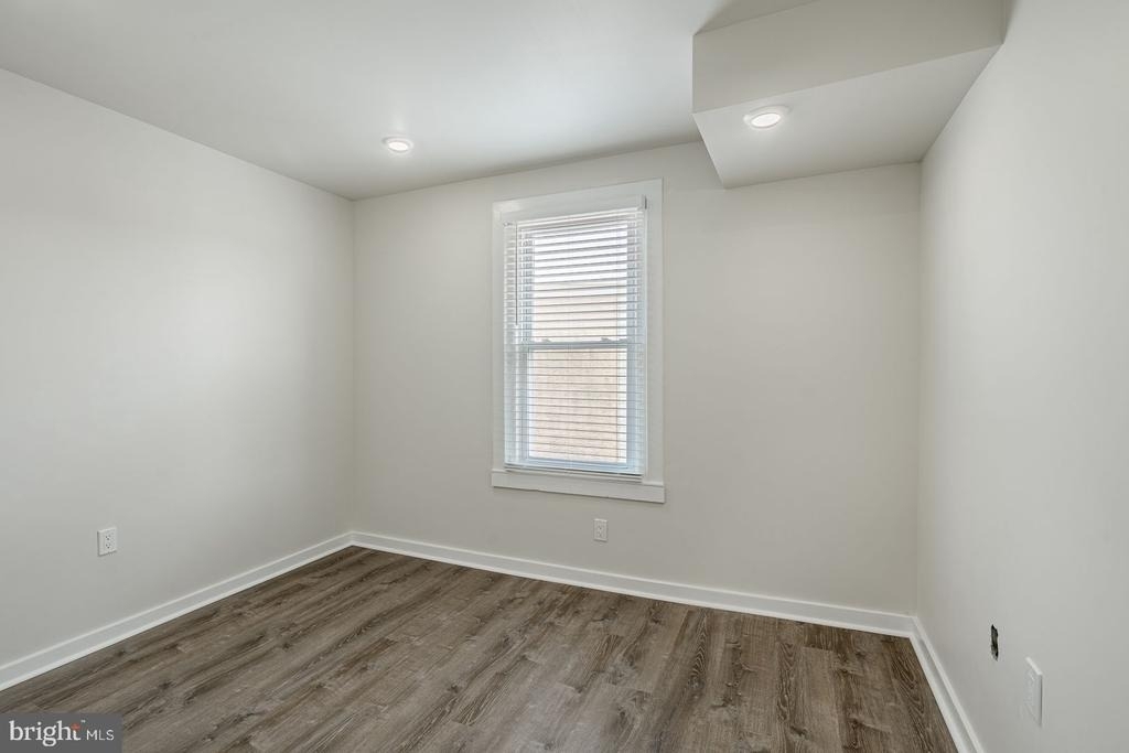 324 Darby Road - Photo 5