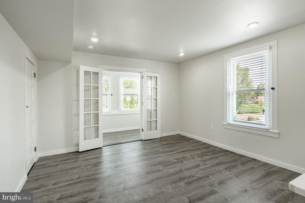 324 Darby Road - Photo 3