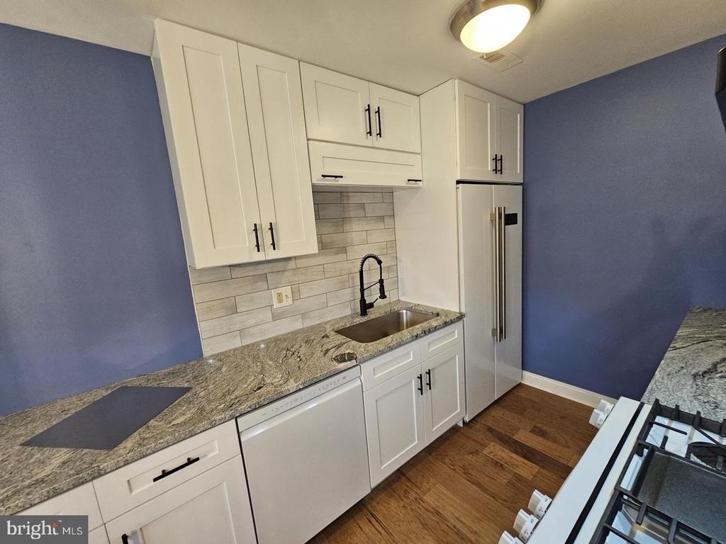 290 Tavistock - Photo 6