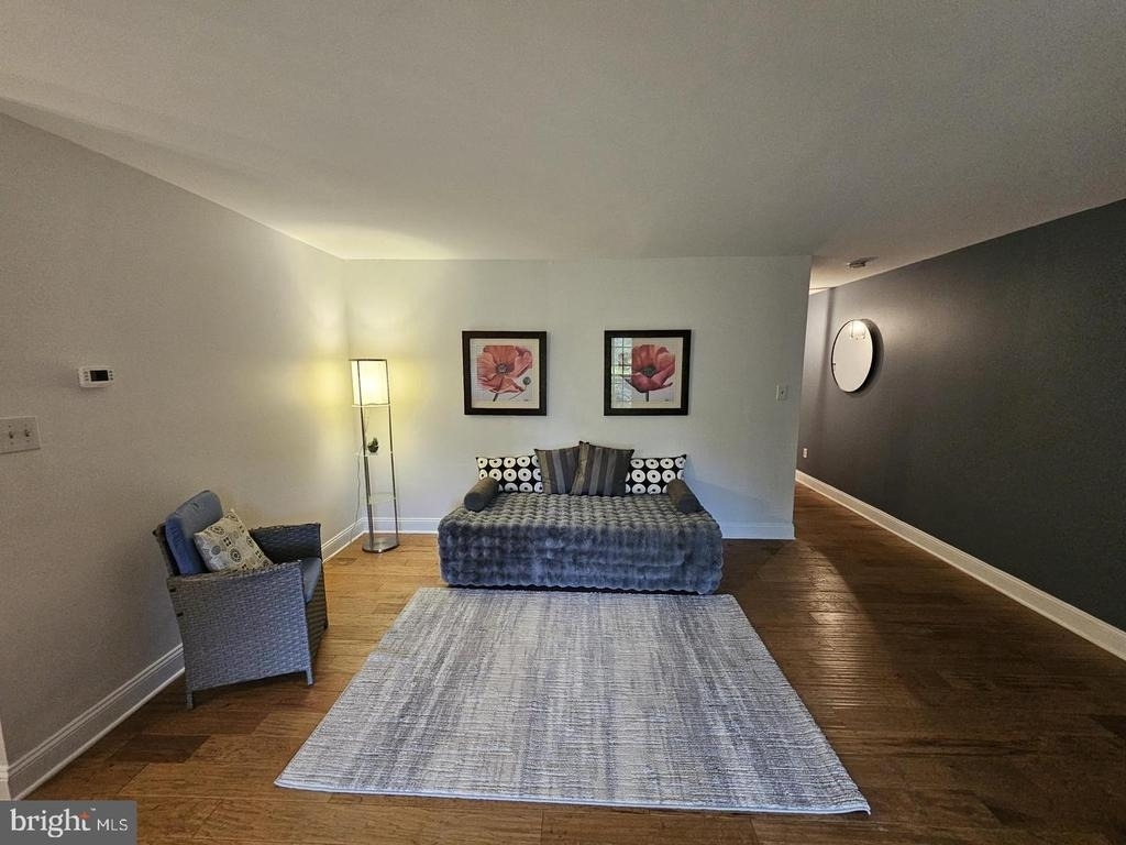 290 Tavistock - Photo 13