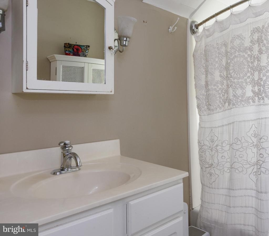 25 E Redman Avenue - Photo 10