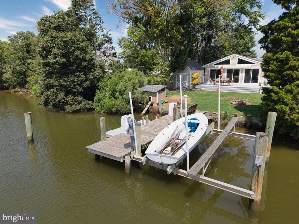 1035 Chester River Drive - Photo 0
