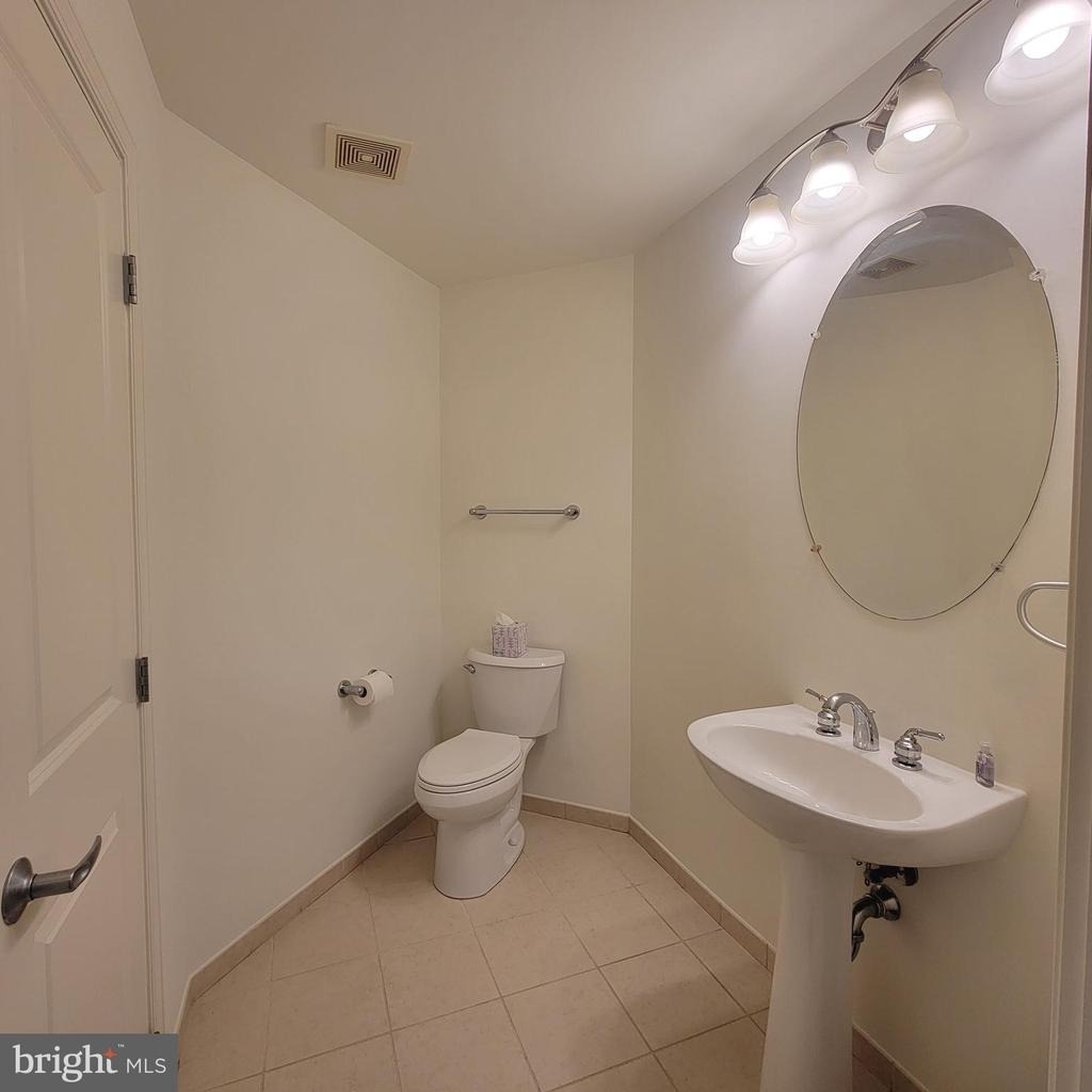 155 Potomac Psge - Photo 6