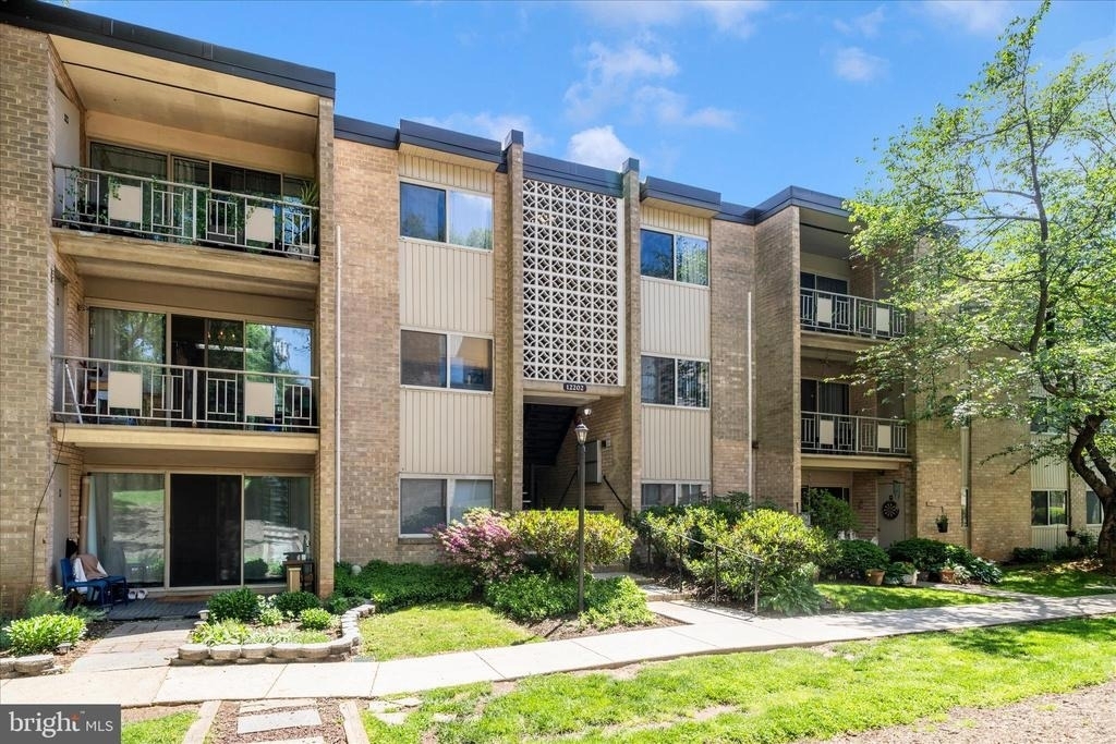 12202 Braxfield Court - Photo 46