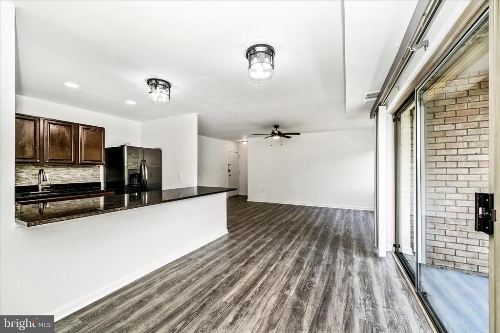 12202 Braxfield Court - Photo 14