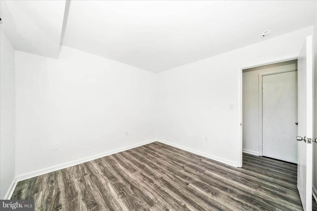 12202 Braxfield Court - Photo 32