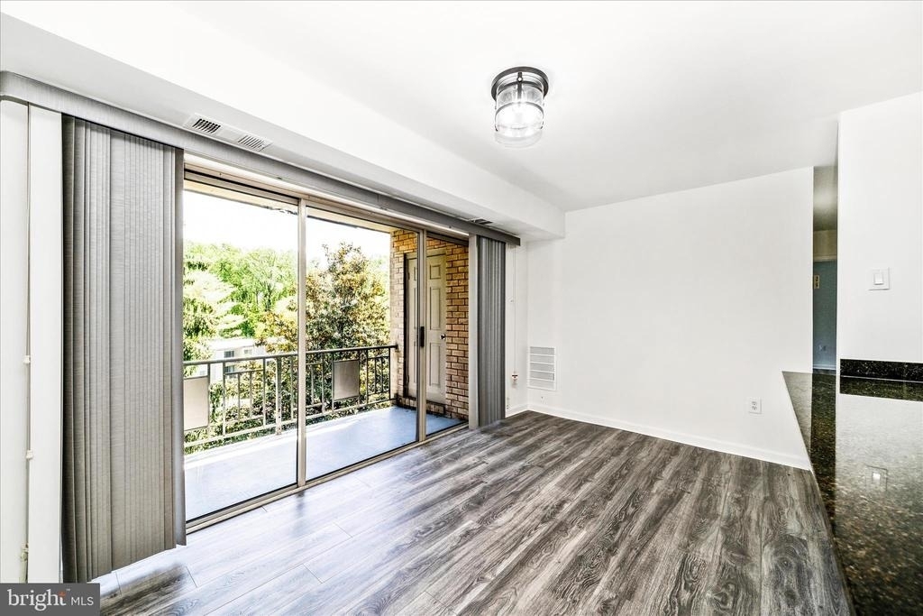 12202 Braxfield Court - Photo 12