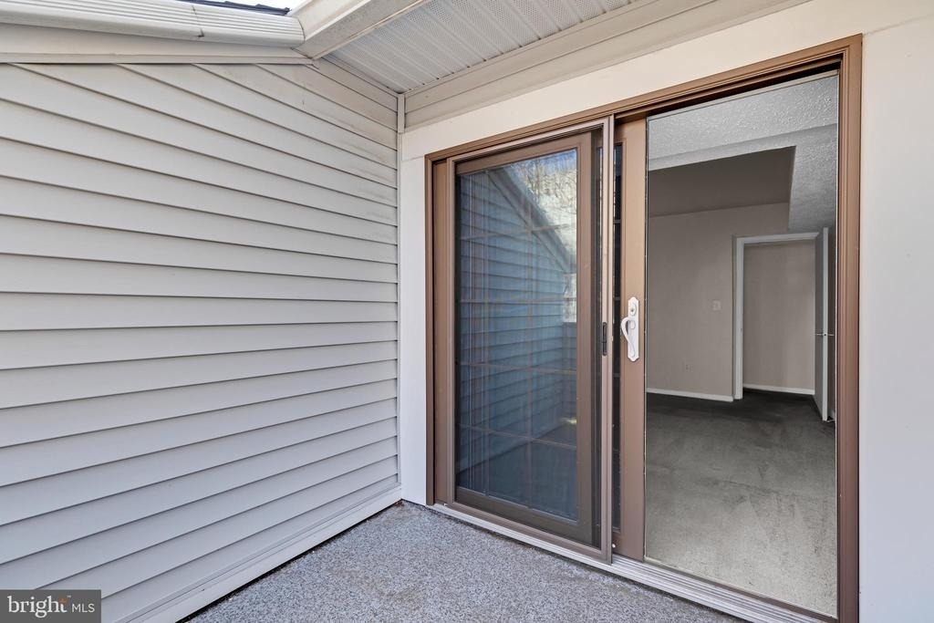 1639 Carriage House Terrace - Photo 12