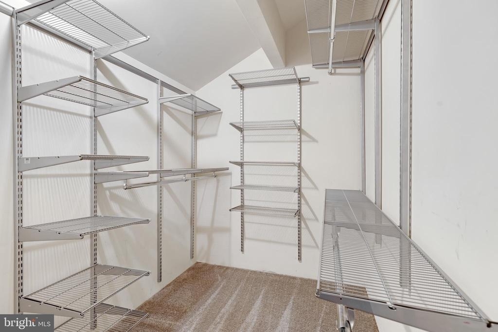 1639 Carriage House Terrace - Photo 7