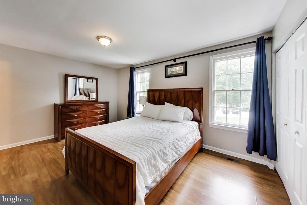 10075 Maple Leaf Drive - Photo 10