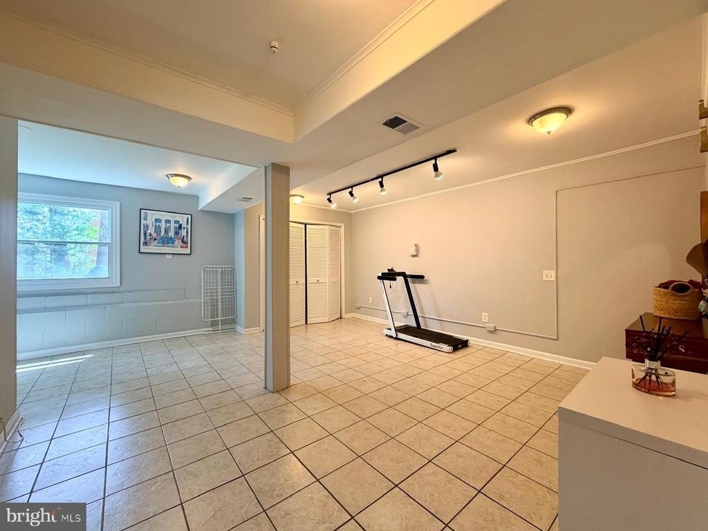 12904 Missionwood Way - Photo 18