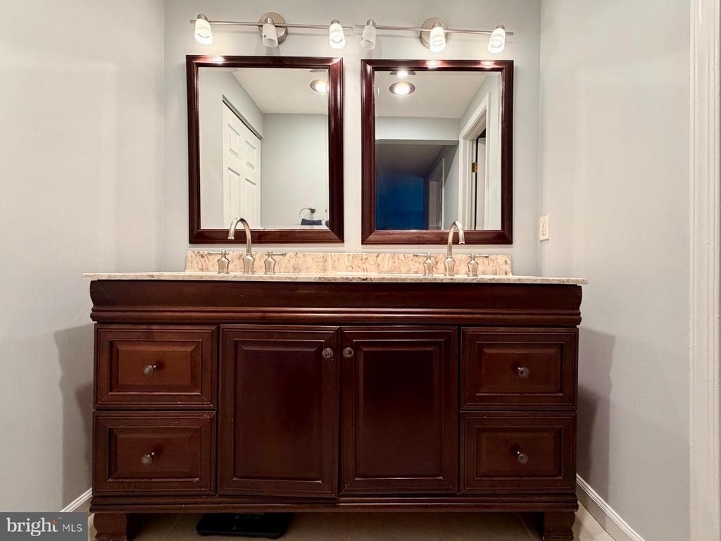 12904 Missionwood Way - Photo 11