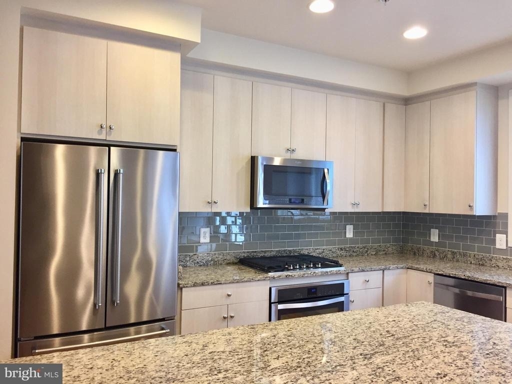 45 Ellsworth Heights Street - Photo 6