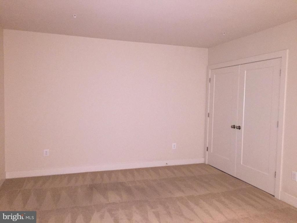 45 Ellsworth Heights Street - Photo 23