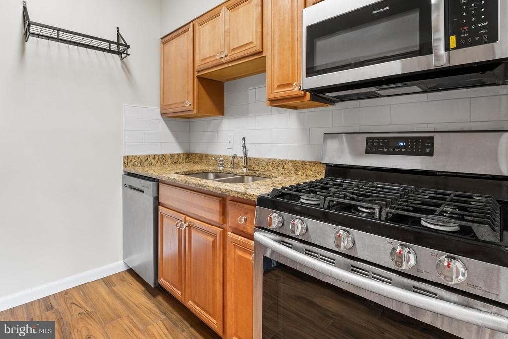 10428 Rockville Pik - Photo 8