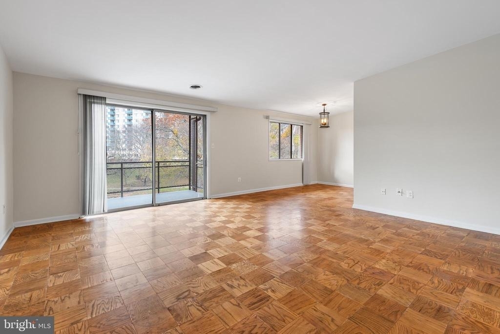 10428 Rockville Pik - Photo 1