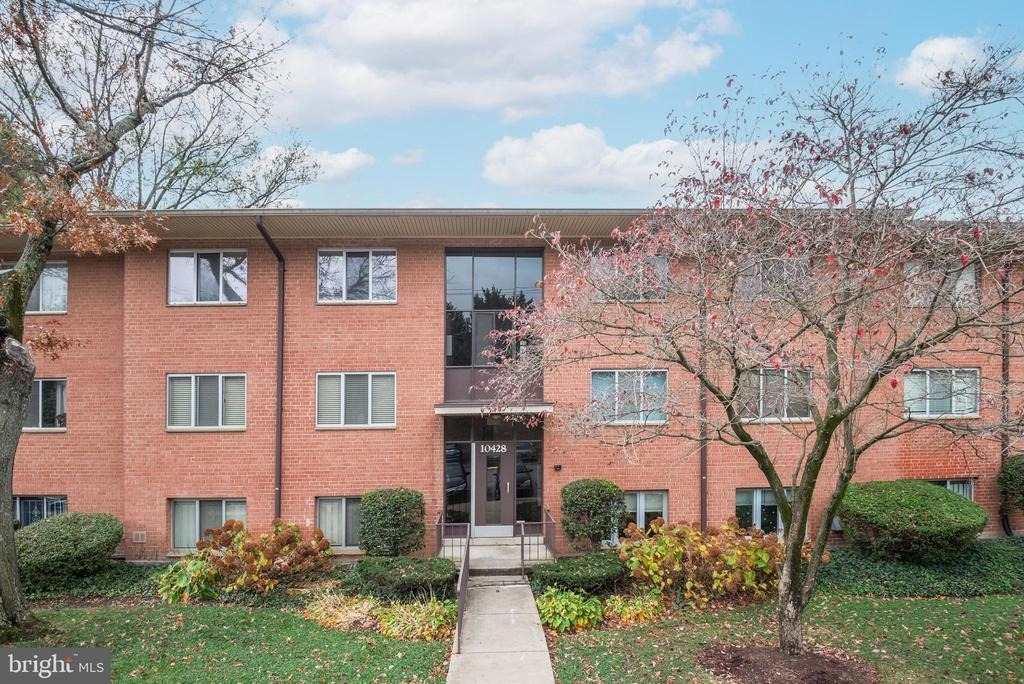10428 Rockville Pik - Photo 0