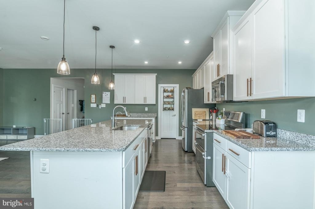 405 Potomac View Parkway - Photo 6