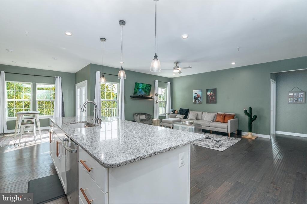 405 Potomac View Parkway - Photo 13