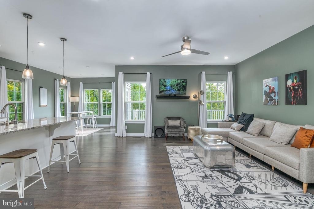 405 Potomac View Parkway - Photo 3