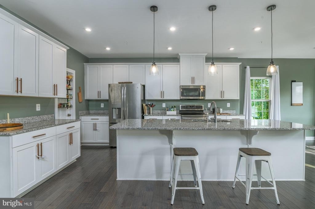 405 Potomac View Parkway - Photo 5