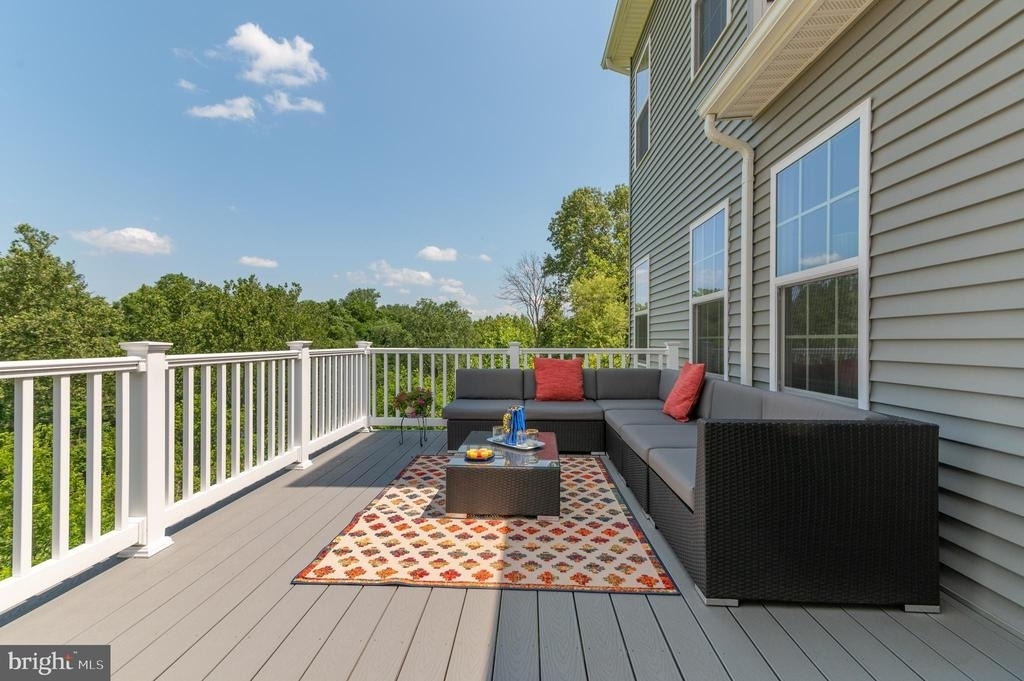 405 Potomac View Parkway - Photo 10