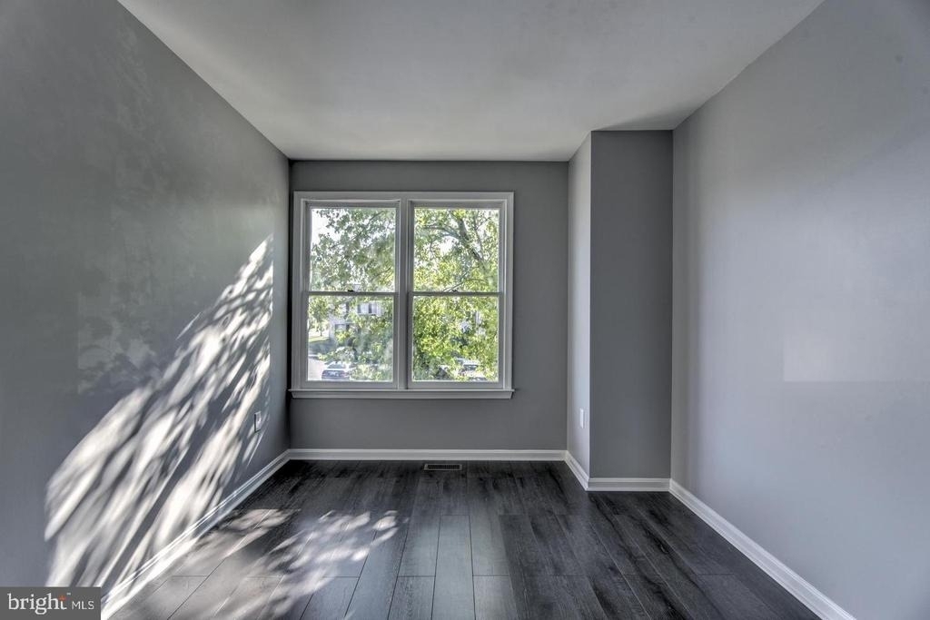 3279 Westdale Court - Photo 3