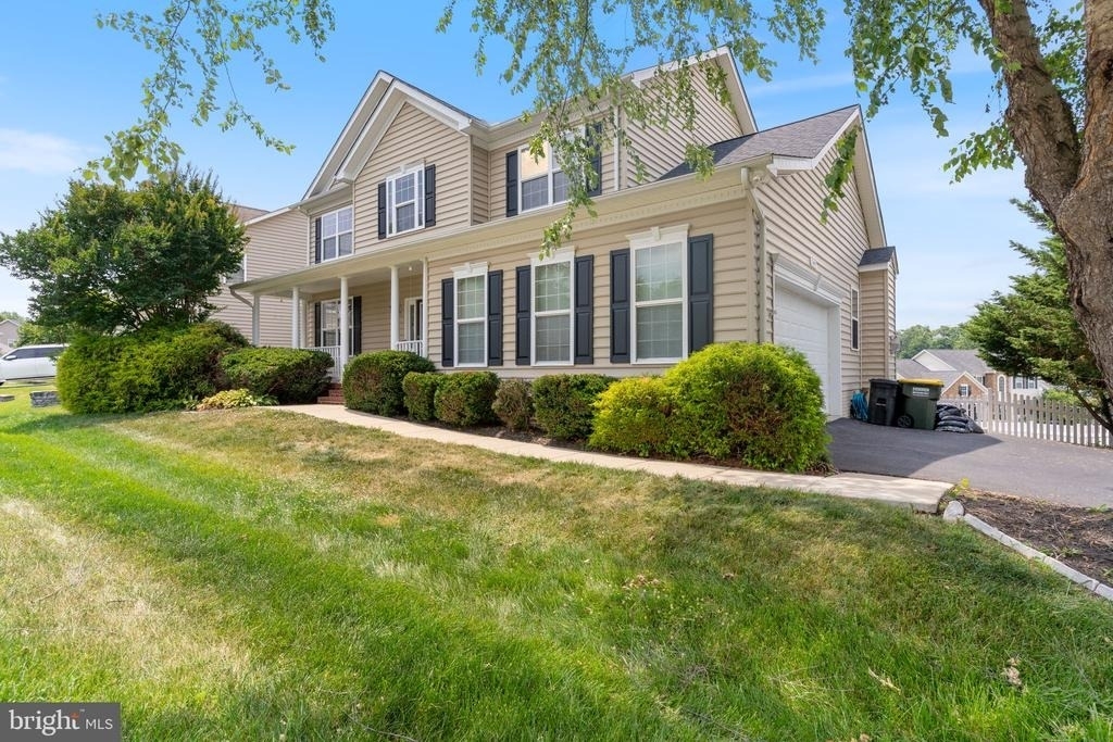 7495 Cavalcade Drive - Photo 2